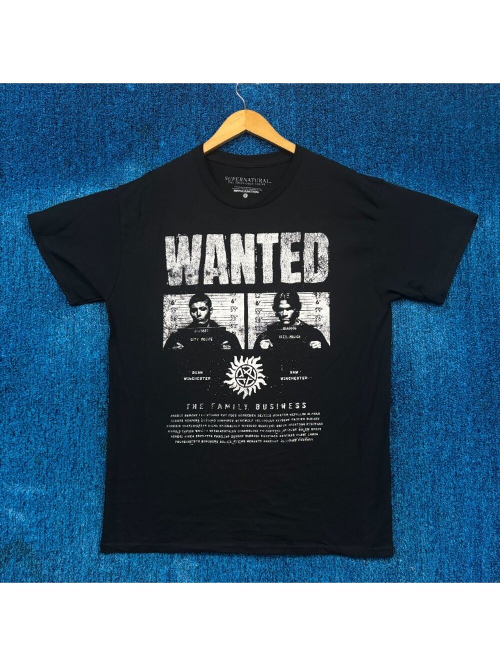 Supernatural "Wanted Dean and Sam Winchester" Graphic T-Shirt Size L
